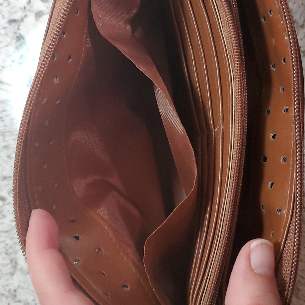 Buxton Leather RFID Zip Wristlet Wallet - Picture 5 of 13